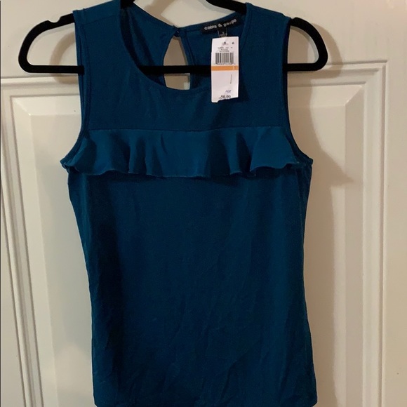 Sleeveless. Stretch. Dressy tank - Picture 1 of 4